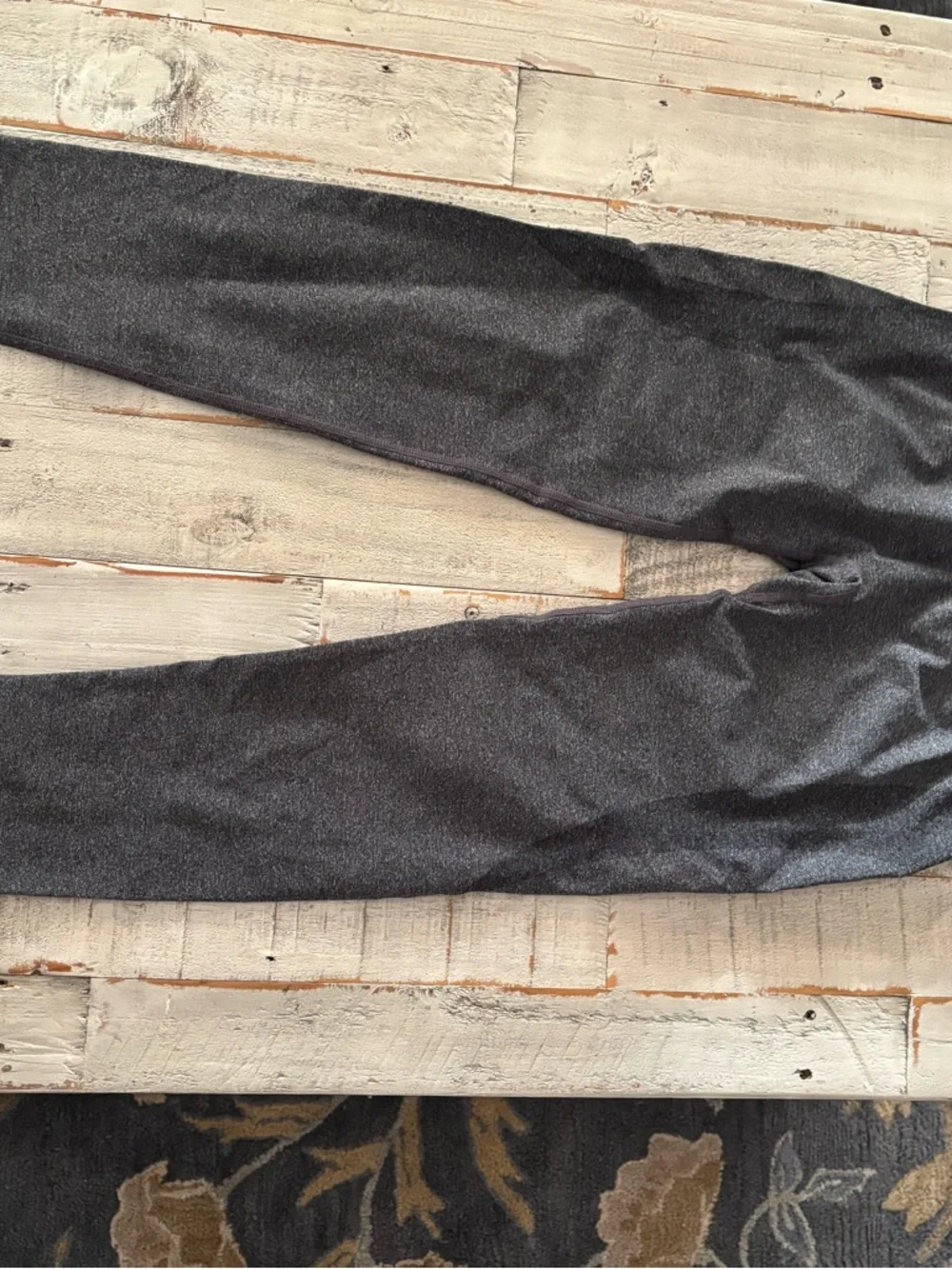 NVGTN Dark Gray Seamless Leggings - Picture 2 of 2